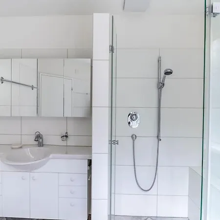 1br Executive - Mainau 5 Apartment *